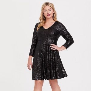 Torrid BNWT Black Sequin Dress Size 2 (18-20)